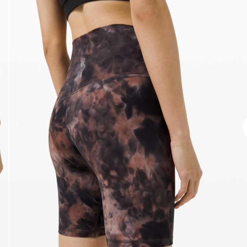 Lululemon Align Shorts 8" Diamond Dye Size 4 - Picture 3 of 10